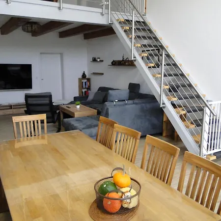 Sonnenaufgang Im Ruppiner Land Lägenhet Kranzlin